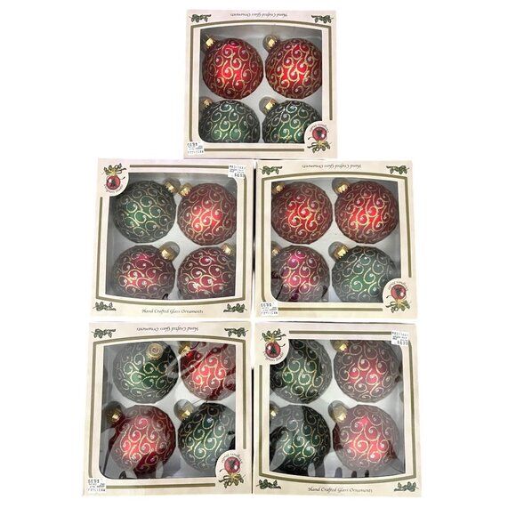 VTG Designers Studio Lot of 20 Red & Green Hand Crafted Glass Ornaments Christma - Picture 1 of 2